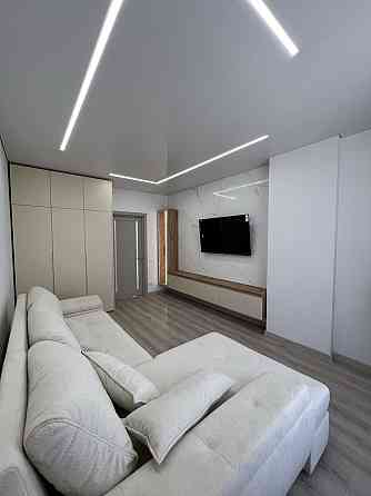 Шикарна 2 кімнатна квартира в самому центрі міста, вулиця Коновальця Ивано-Франковск