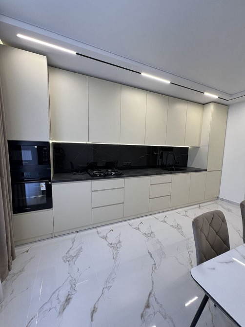 Шикарна 2 кімнатна квартира в самому центрі міста, вулиця Коновальця Івано-Франківськ - зображення 6