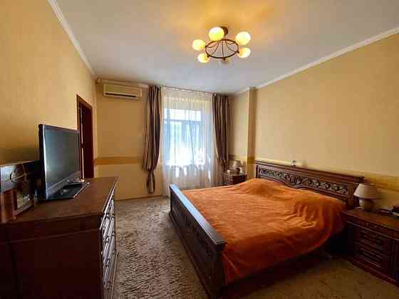 Продам 3к площадью 92,3кв.м Дмитрия Яворницкого 46 Центр Пассаж Дніпро