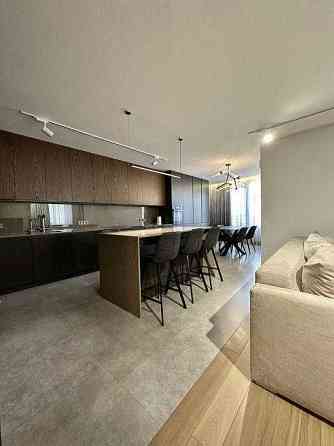 Печерск, Новий ремонт, 120м2, Три спальні, Видова. Киев