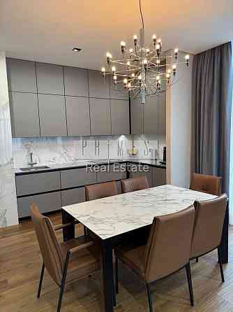 Продаж квартири, Деміївська, 33. ЖК Park Avenue VIP, три спальні Киев