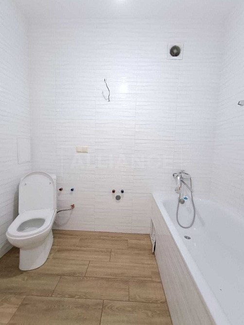 Однокімнатна квартира з ремонтом біля ТЦ Арсен Івано-Франківськ - зображення 3