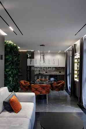 Предславинська, Маккейн, 65м2, Дизайнерський ремонт, Видова Киев