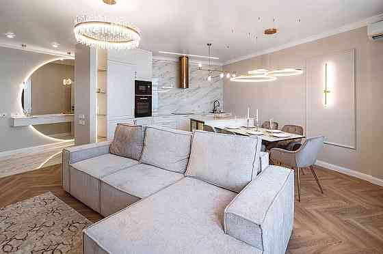 3х комнатная, 117 м2, новый дизайнерский ремонт ЖК Элегия парк Аркадия Одесса