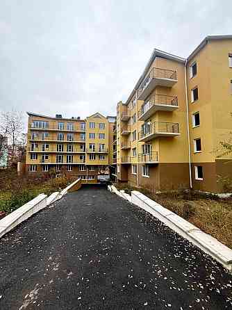 Здана 3-к новобудова в центрі вул. Українська Чернівці