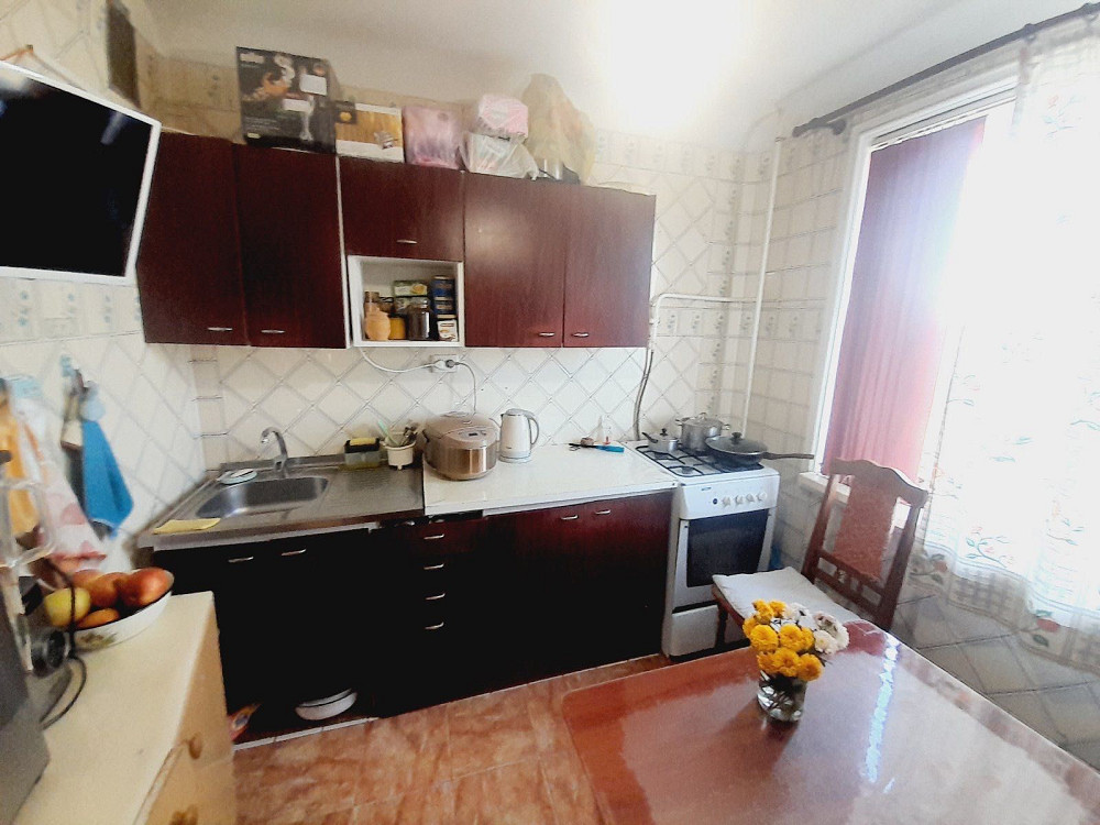 Квартира  з великою гардеробною кімнатою. Кременчуг - изображение 1