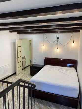 Аренда 2-х уровневой кв ЖК Новострой на Бочарова Балкон Атриум Початок Одеса