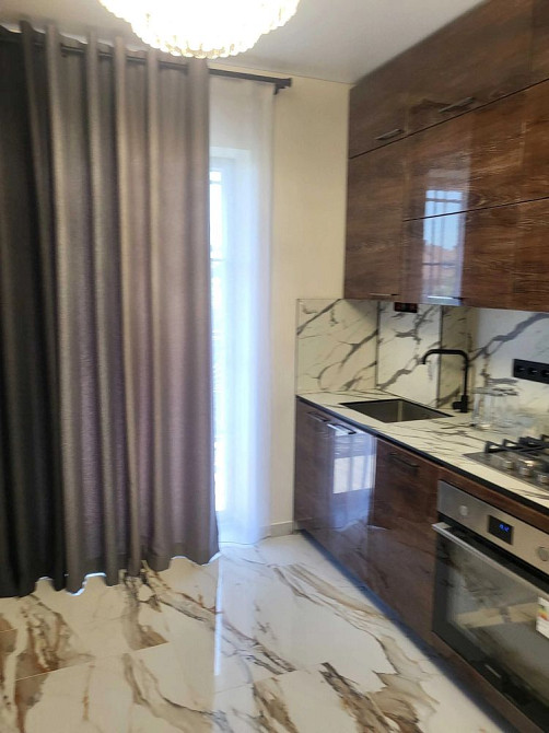 Оренда 3 кімнатної квартири в центрі міста Ужгород - зображення 3