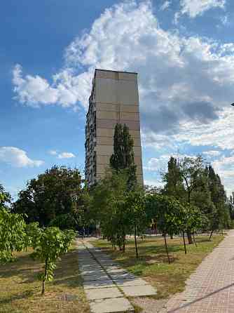 Оренда 1 кімнатної на Героїв Дніпра 49б Київ