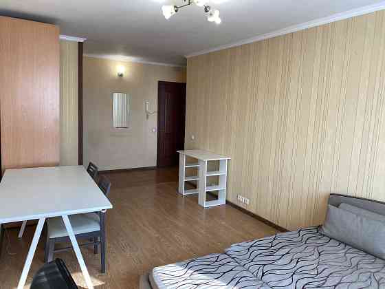 Оренда 1 кімнатної на Героїв Дніпра 49б Київ