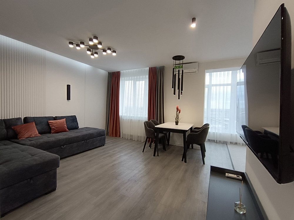 Стильна 1но кімнатна в центрі міста Ивано-Франковск - изображение 4