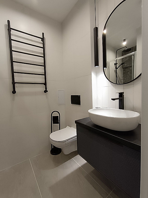 Стильна 1но кімнатна в центрі міста Ивано-Франковск - изображение 8