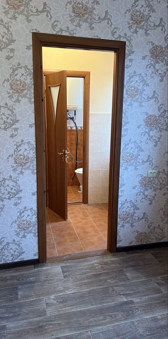 БЕЗ КОМІСІЇ, квартира в центрі, з ремонтом, 2 сотки землі, 36м2 Гостомель - зображення 8