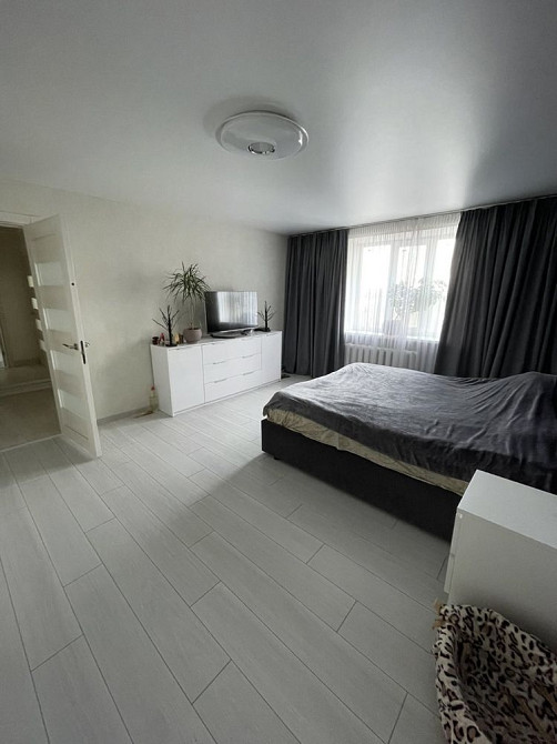 Продам 3-х комн студию в центре! Срочно!!! Запоріжжя - зображення 4