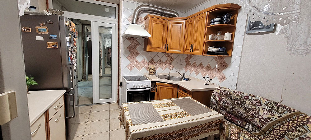 Продам 2к ж/м Перемога-6, пров. Добровольців Дніпро - зображення 1