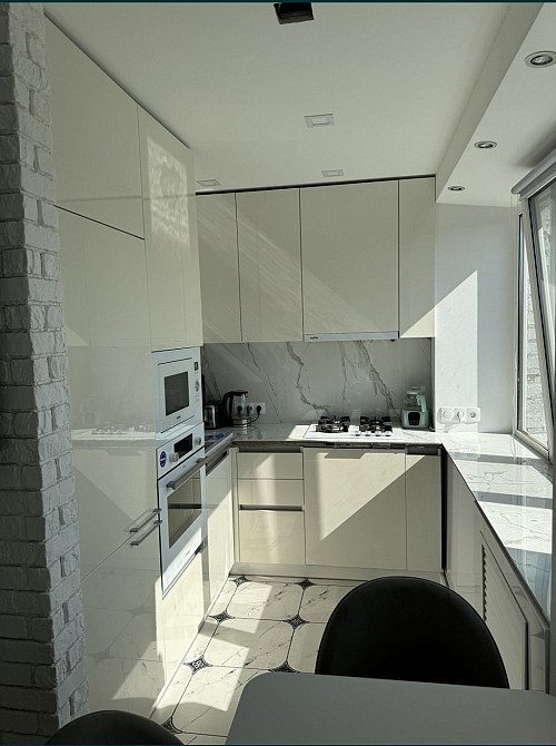 Продам 3 кім. кв. в центрі м. Сміла повністью з меблями і технікою Сміла - зображення 3