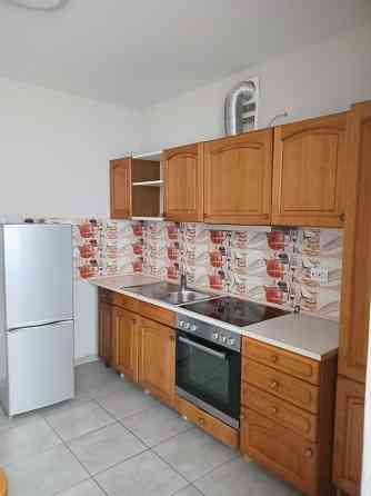 Оренда однокімнатної квартири в новобудові,вул.Макогона(центр). Ивано-Франковск