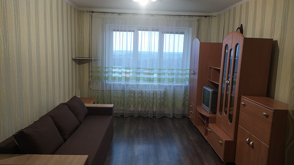 Оренда 1 кім.  Руставі, 17. Власник Черкаси - зображення 1