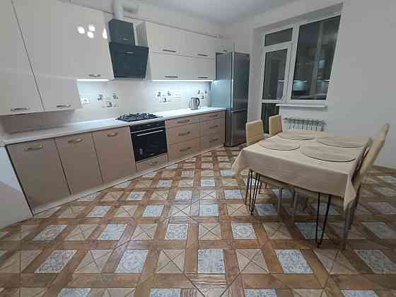 Тривала оренда 3к кв. в новобуд. у Львові  по вул Шевченка (Рясне -1) Львов