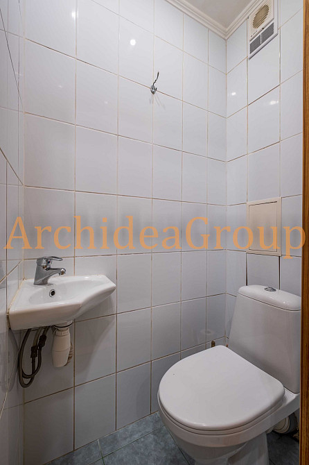 оренда 3-кімнатной квартири вул. Салютна 9 Kyiv - photo 1