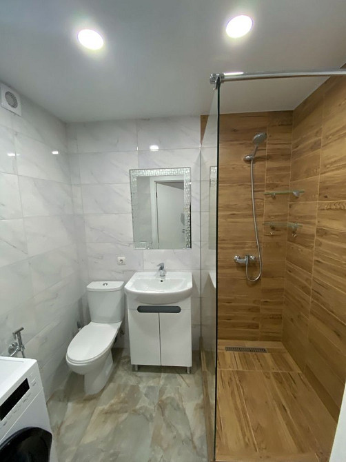 Чудова сучасна квартира з ремонтом,  р-н Епіцентру! Перша здача! Чернігів - зображення 6