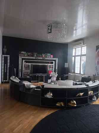 3-кімнатна преміальна квартира, в центрі міста вул, Лютеранська!! Kyiv