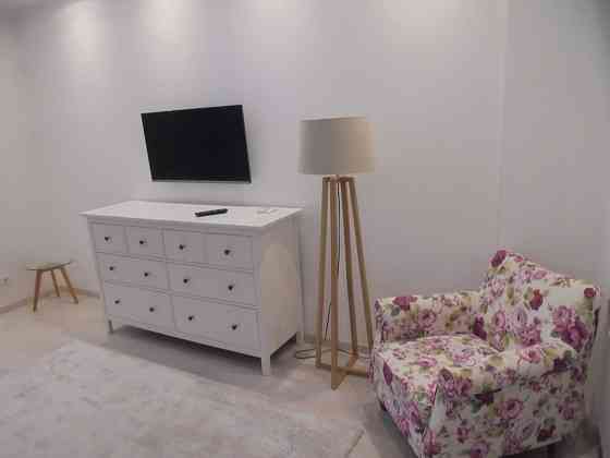 Пропонується  одно- кімнатна квартира з євроремонтом в ЖК Комфорт Таун Kyiv