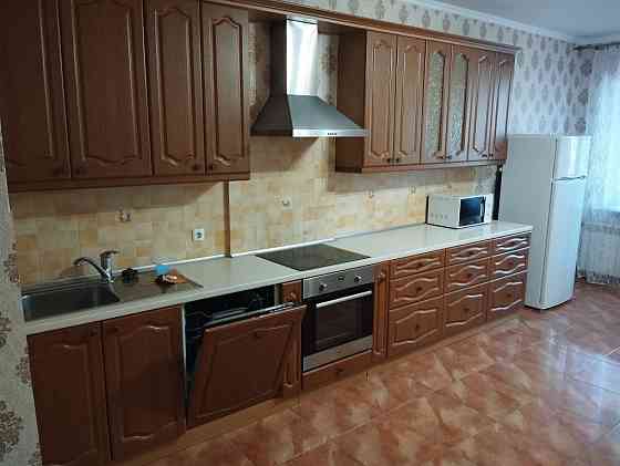 Троєщина. ОРЕНДА 3-і квартири 109 кв.м., 4 поверх. Вул. Цвітаєвоі 11. Kyiv