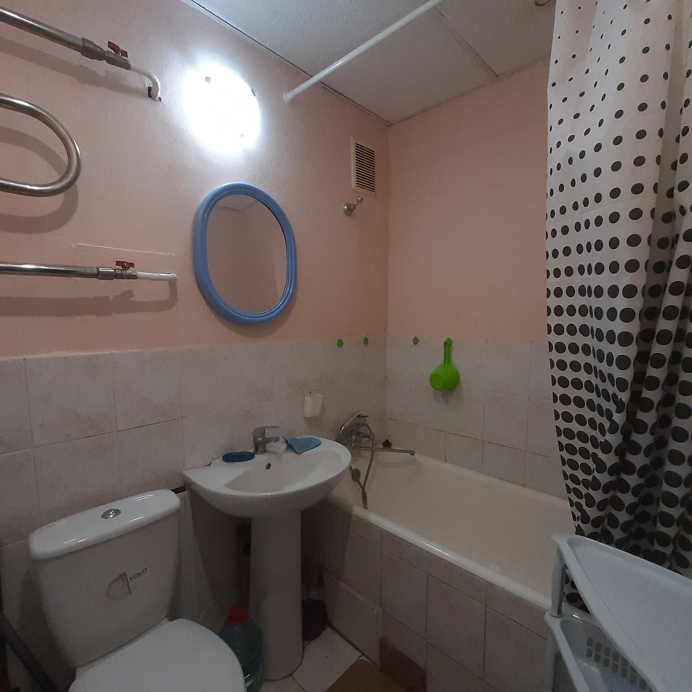 1 кім поруч Метро Либідська бул. Міхновського 6 , Печерский р-н Київ - зображення 4