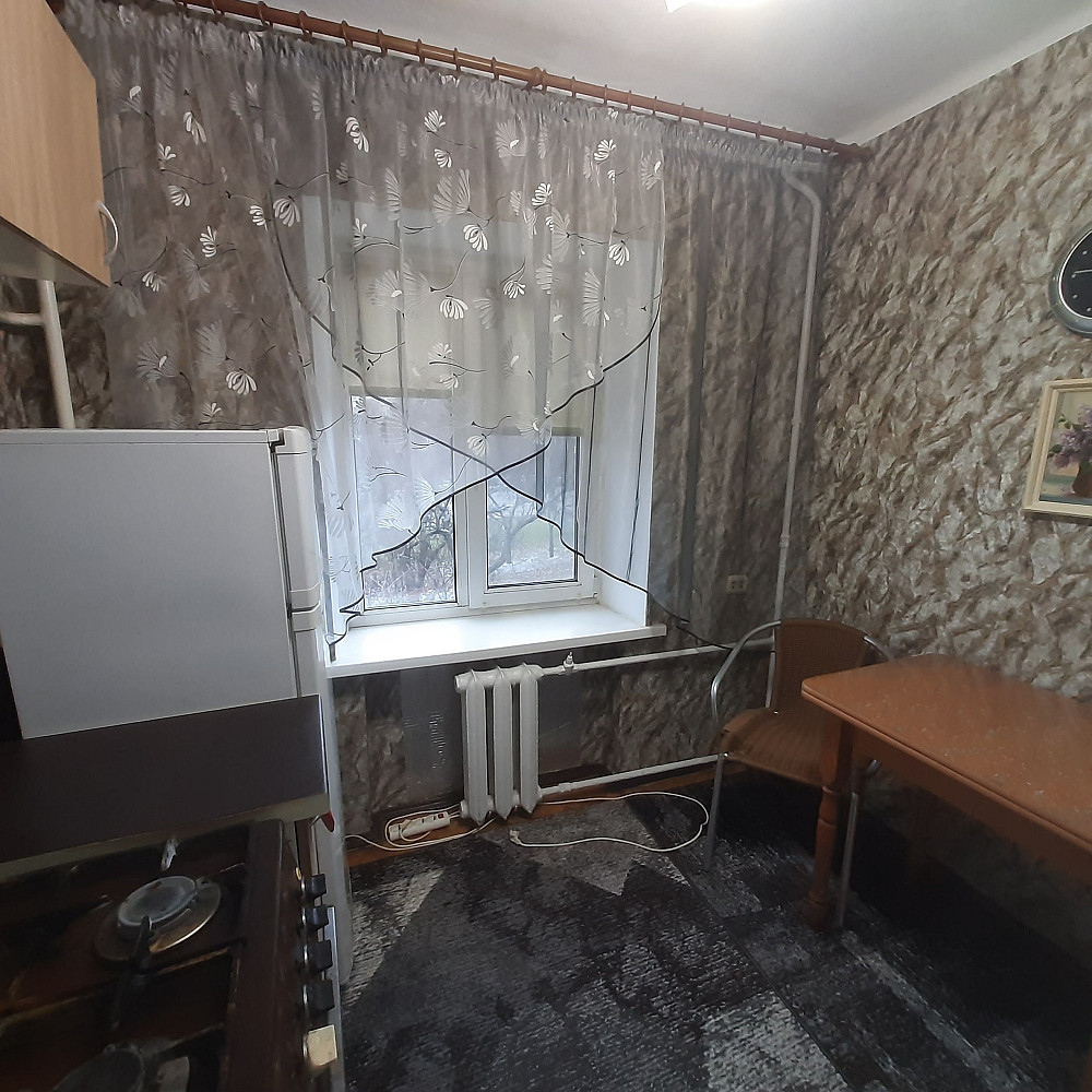 1 кім поруч Метро Либідська бул. Міхновського 6 , Печерский р-н Київ - зображення 3