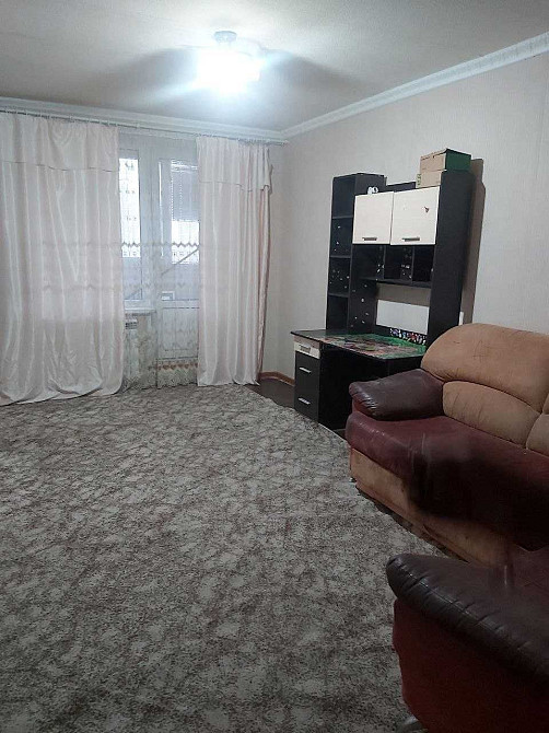 Сдам 2 комнатную квартиру Салтовка Гвардейцев Широнинцев Od8 Харьков - изображение 1