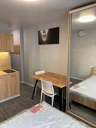 Перша здача, Рудненська 8В, Ріел сіті Львов