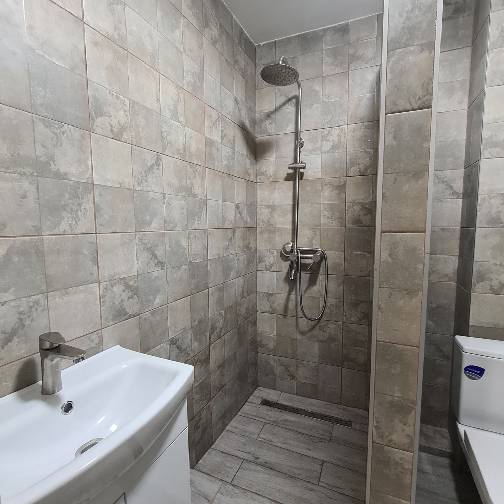 Здається на довгострокову оренду 1 кімнатна квартира в .Берегове Велика Бакта - зображення 5