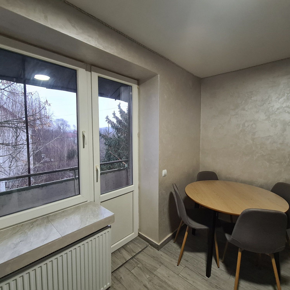 Здається на довгострокову оренду 1 кімнатна квартира в .Берегове Велика Бакта - зображення 2