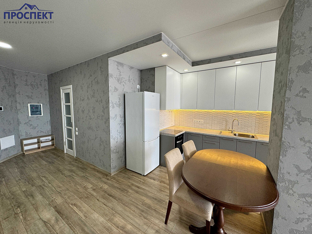 Оренда сучасної квартири в центрі міста Черкаси - зображення 3