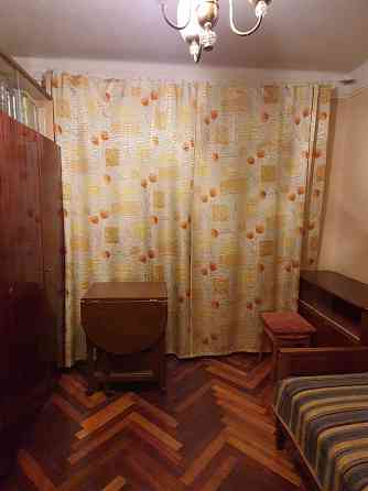 Здам  2-кім квартиру на вул Мирослава Поповича( Семашко) 8 Київ