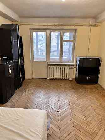 Здам 1 кімнатну квартиру по  вул Жилянська 45 Kyiv