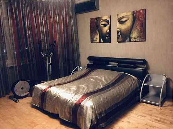 3х кімнатна Молдовська,2 (Шулявка, Дорогожичи, Є ГЕНЕРАТОР) Київ