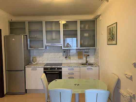 Без комісії! Здається 3 кімнатна квартира на княжому затоні 21 Київ