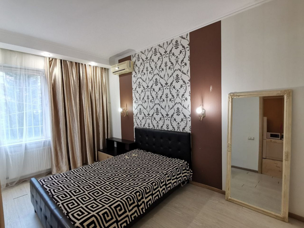 Я хозяйка, сдам 2х комн Таирова.
1й этаж!
2 отдельные спальни.
Дом ном Лиманка - зображення 7