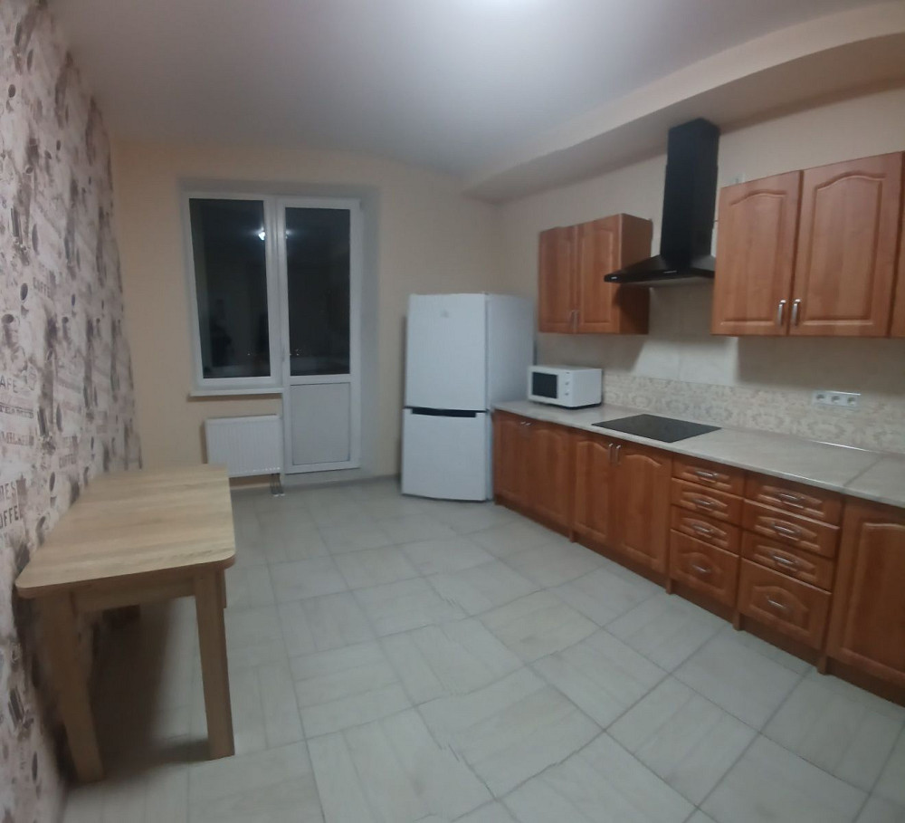 Здам 1к.кв. вул.Чубинського б.9А Савана Сіті  місце для авто. Бровари - зображення 1