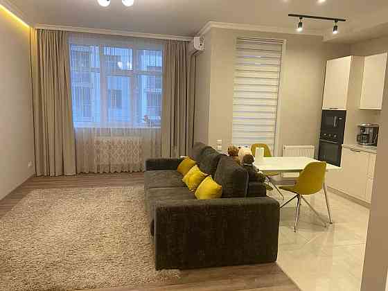 Аренда квартиры ЖК IQ HOUSE 3к 95м2. Центр, Клары Цеткин Массаковского Дніпро