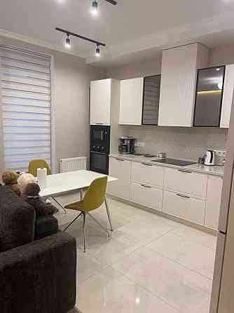 Аренда квартиры ЖК IQ HOUSE 3к 95м2. Центр, Клары Цеткин Массаковского Дніпро