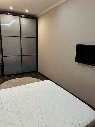 БАССЕЙНАЯ,17;БЕСАРАБКА;напротив ТЦ ГУЛИВЕР,видовая 2х комнатная -50м2 Kyiv