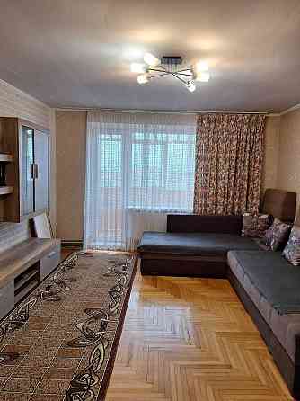 Здається 3 к  квартира з і/о   в районі Велмарту- Коновальця Ивано-Франковск