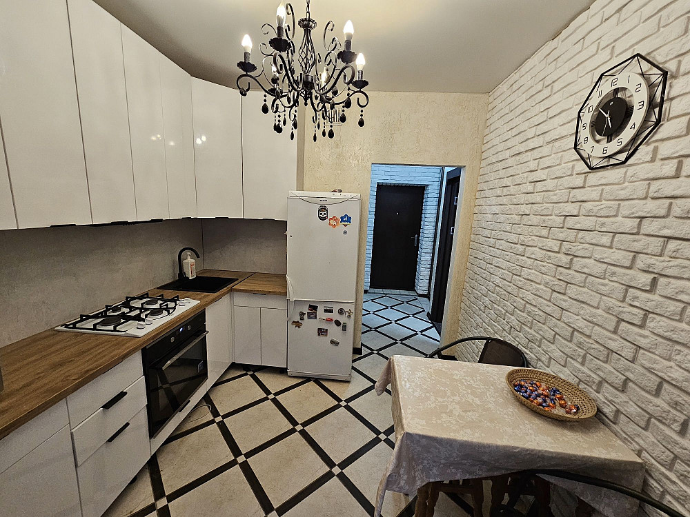 Затишна квартира у Софіївський Борщагівці Святопетрівське (Києво-Свят.р-н) - зображення 1