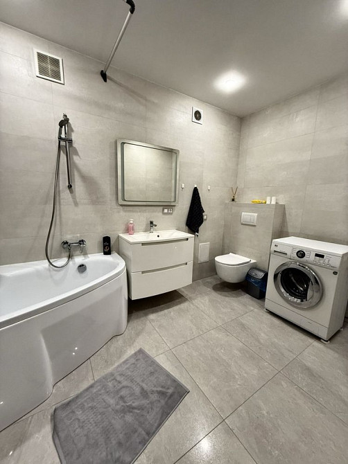 Оренда затишної з - кімнатної квартри в центрі міста! Ровно - изображение 4