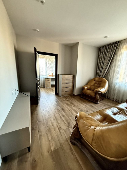 Оренда затишної з - кімнатної квартри в центрі міста! Ровно - изображение 7