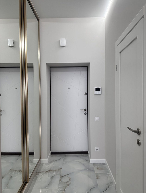 НОВОБУДОВА розкішна 1-кім. "Panorama De luxe" Рівне - зображення 3