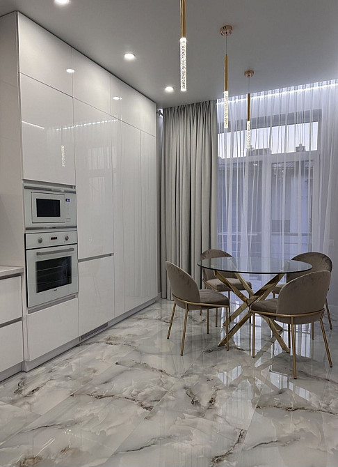 НОВОБУДОВА розкішна 1-кім. "Panorama De luxe" Рівне - зображення 2